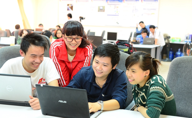 Sinh Viên Công Nghệ Thông Tin Của Đại Học Bách Khoa Được